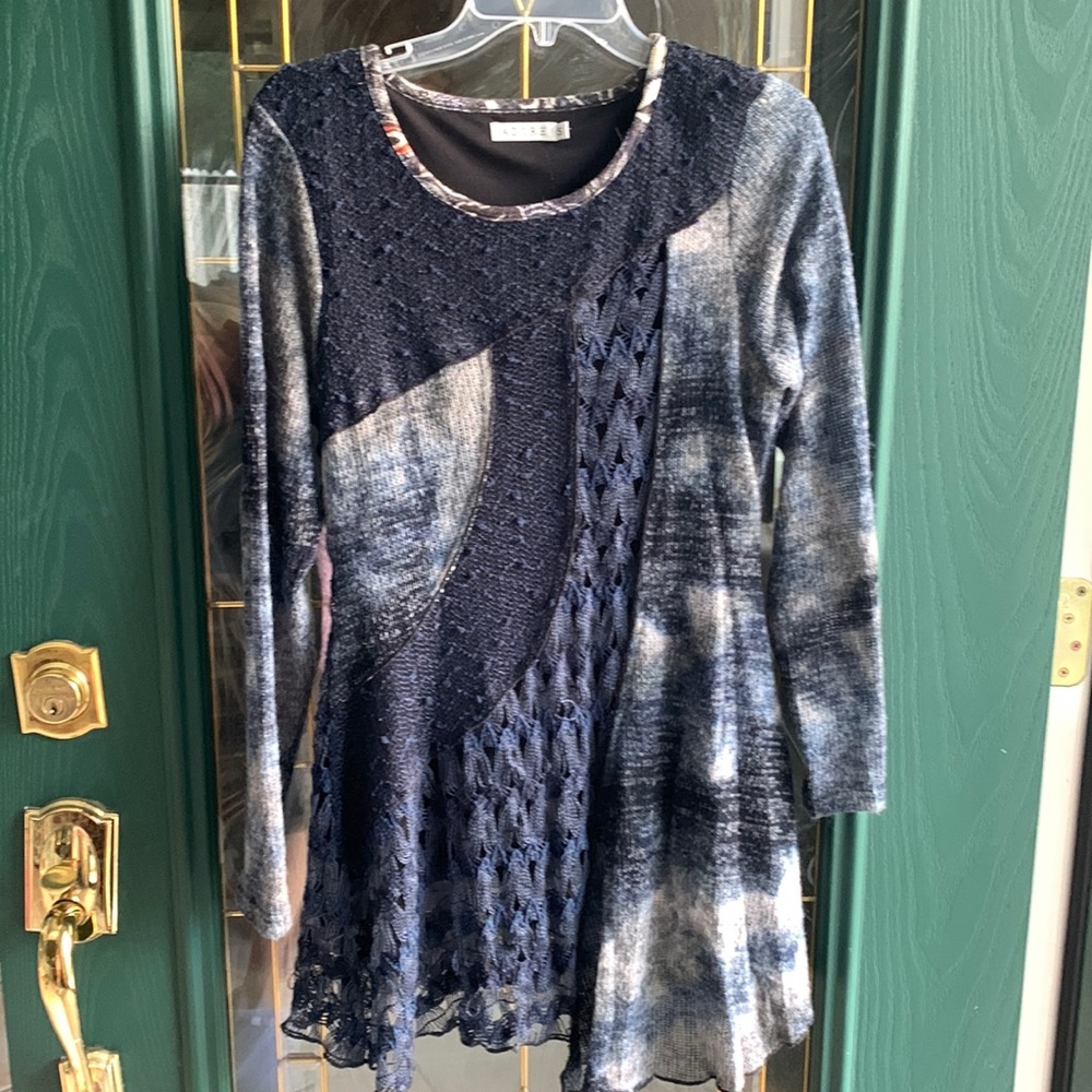 ADORE Multi color blues sweater size small.